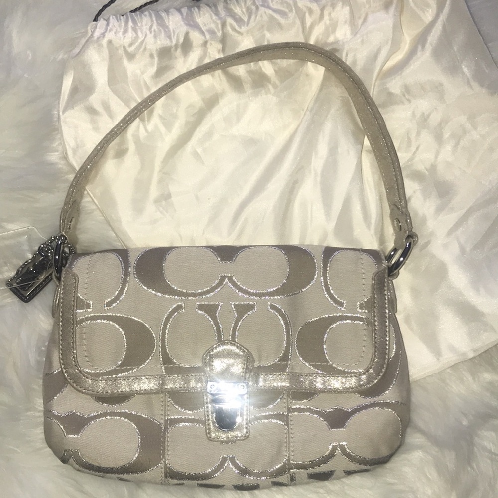 AUTHENTIC “COACH POPPY GLAM” PURSE - Picture 2 of 15